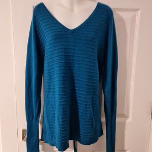 Lovely sweater with low back